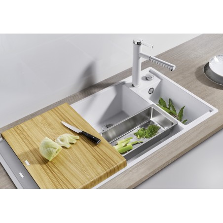 Kuchyňský dřez Blanco Axia III 6 S Bílá soft, pravý, s dřevěnou krájecí deskou a miskou